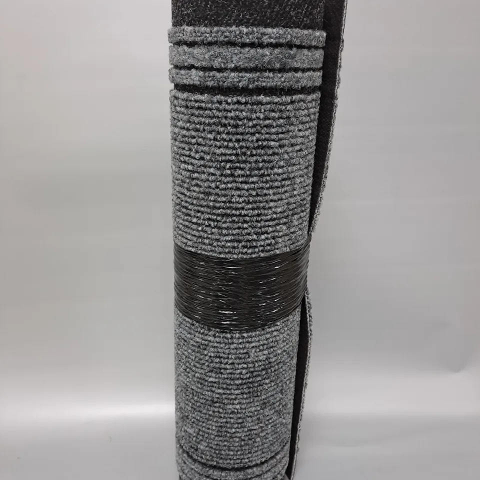 GREY/BLACK HOUSE MAT/RUG 