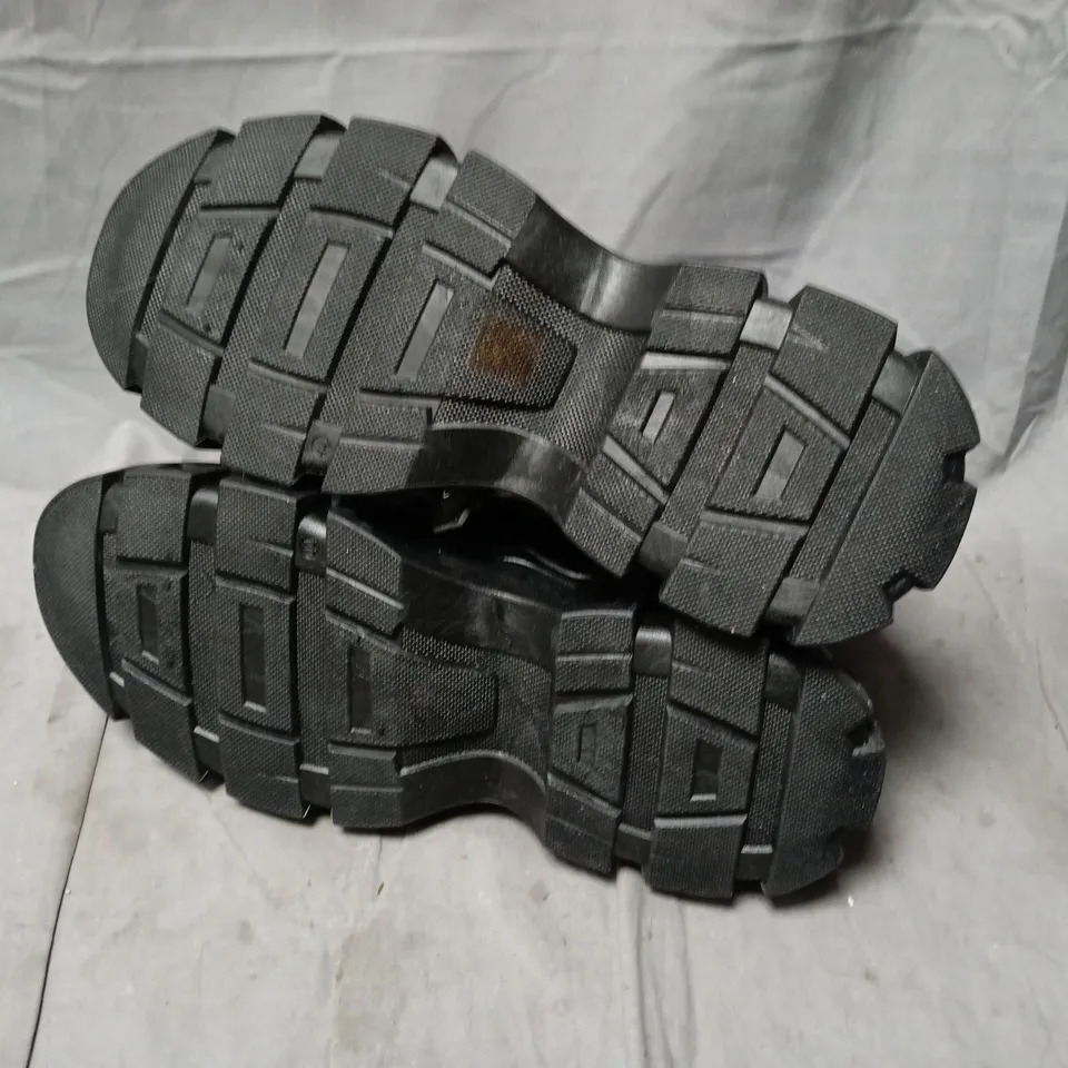 BOXED BLACK CHUNKY-SOLED COMBAT BOOTS WITH BUCKLE STRAPS