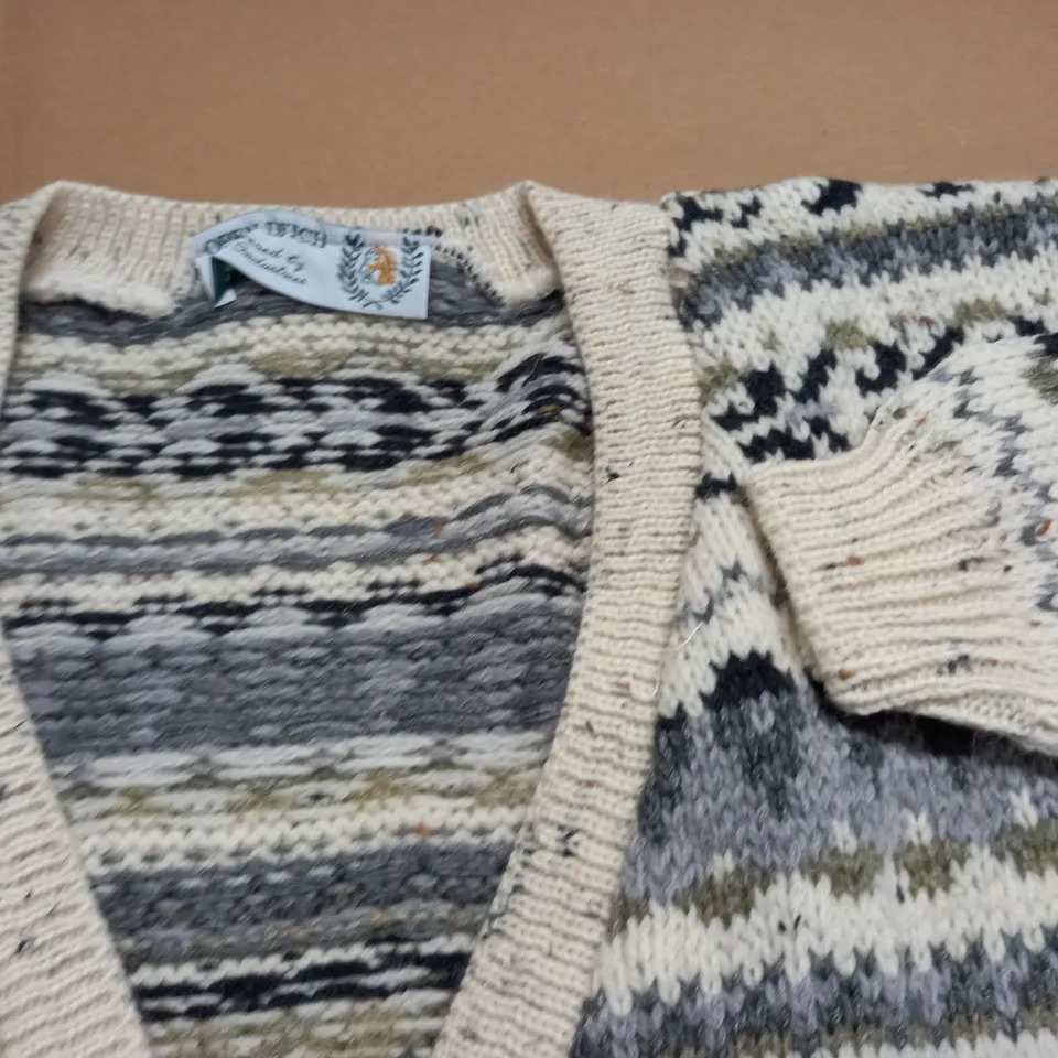 LOT OF APPROXIMATELY 15 AS NEW OPEN DITCH CARDIGANS - SIZE UNSPECIFIED