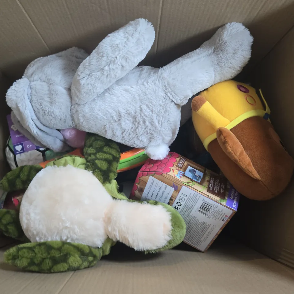 LARGE BOX OF ASSORTED TOYS AND GAMES 