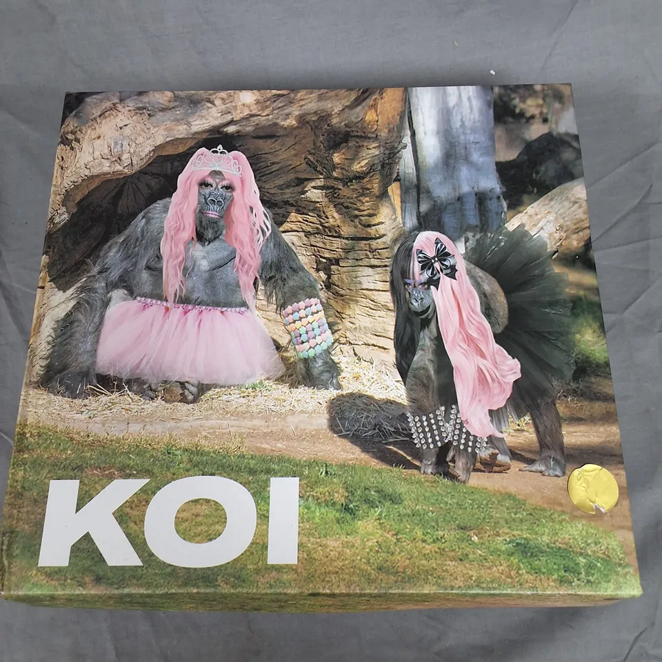 PAIR OF KOI GREY CHUNKY SOLED BOOTS - UK 6