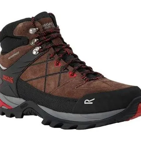 BRAND NEW BOXED REGATTA HIKING SHOES SAMARIS PRO II CHESTNUT RIO RED SIZE 10