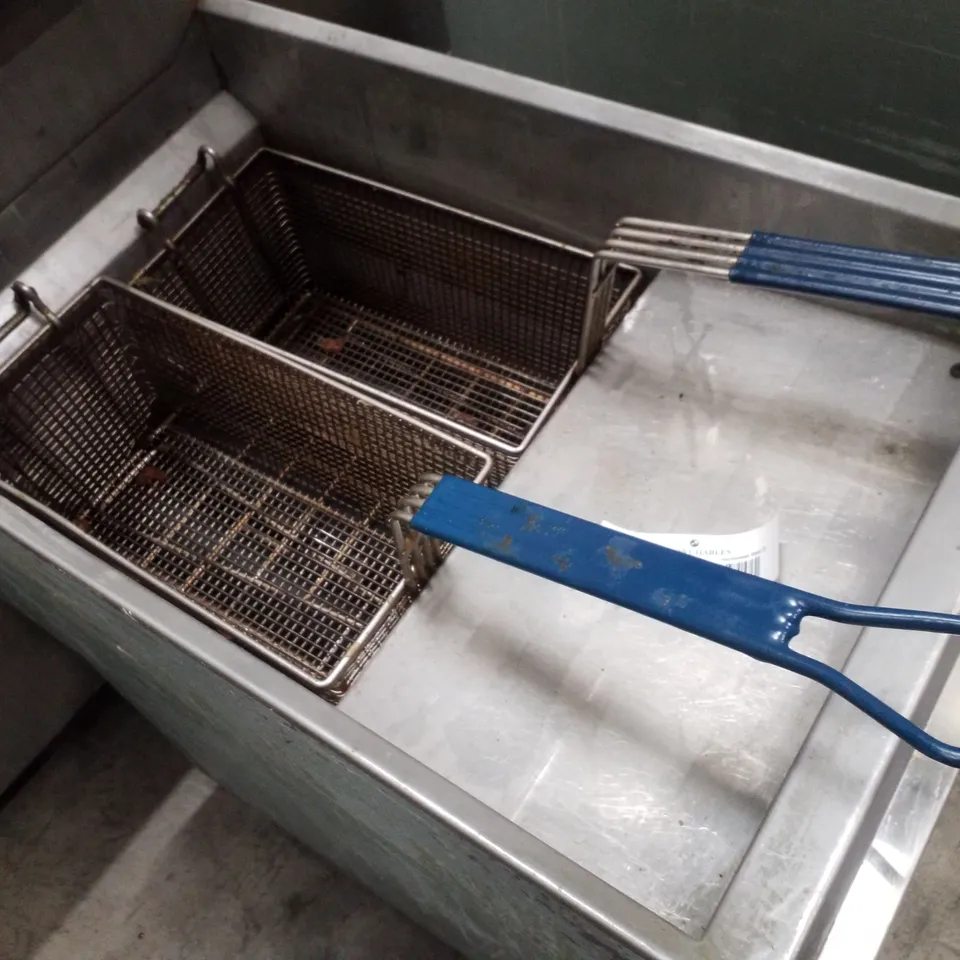 INFERNUS INF-003 DOUBLE BASKET DEEP FRYER – INDUSTRIAL CATERING EQUIPMENT