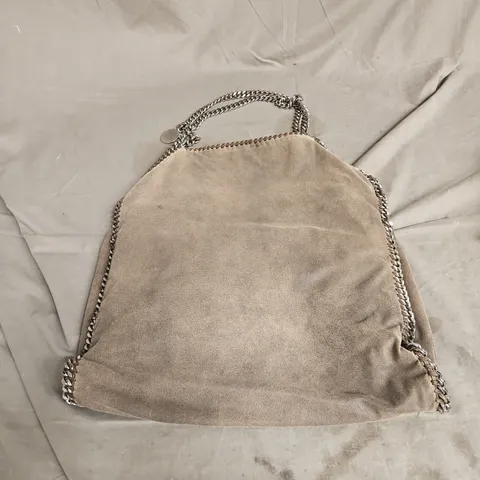 STELLA MCCARTNEY CHAIN DETAIL HANDBAG IN TAUPE ONE SIZE