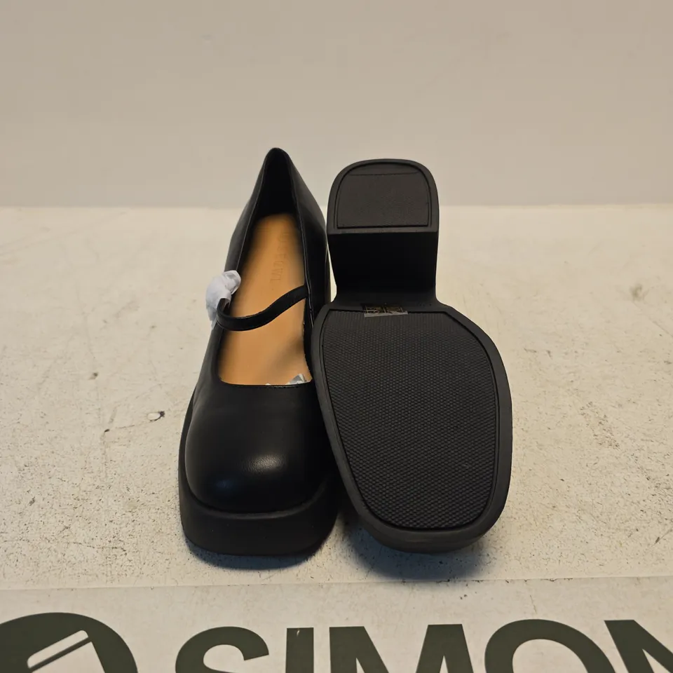 SEQWL BLACK MARY JANE HEELED SHOES UK 7 (WOMEN)