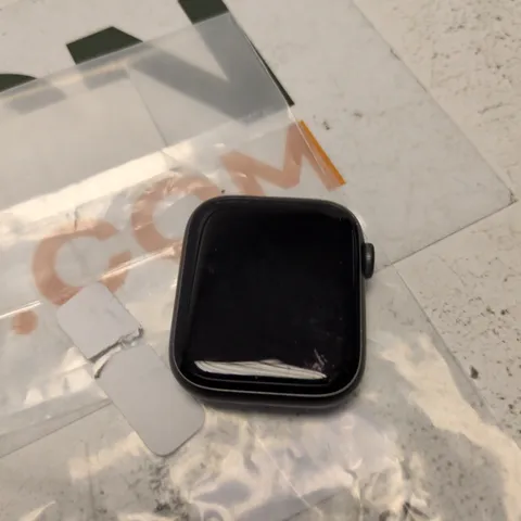 APPLE WATCH SERIES 6 44MM SPACE GREY ALUMINIUM – NO STRAP (POWER NOT TESTED)