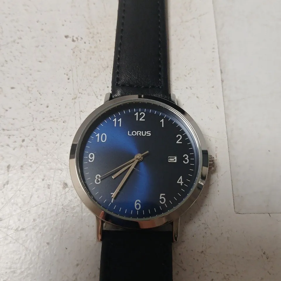LORUS WRISTWATCH – BLUE DIAL, DATE FUNCTION, BLACK LEATHER STRAP