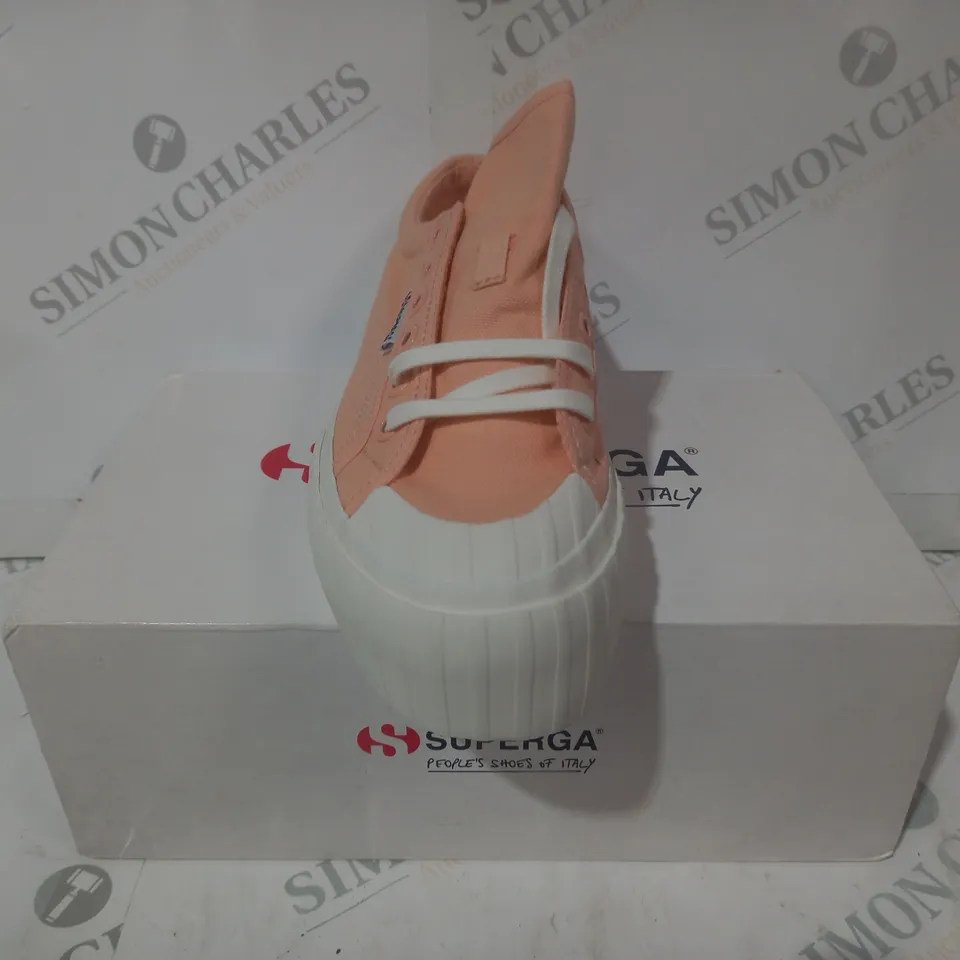 BOXED PAIR OF SUPERGA SHOES IN PEACH UK SIZE 5