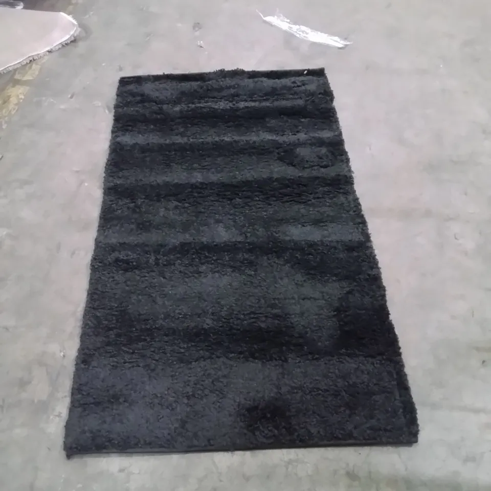 QUALITY DESIGNER AREA RUG - APPROXIMATELY 160X80CM