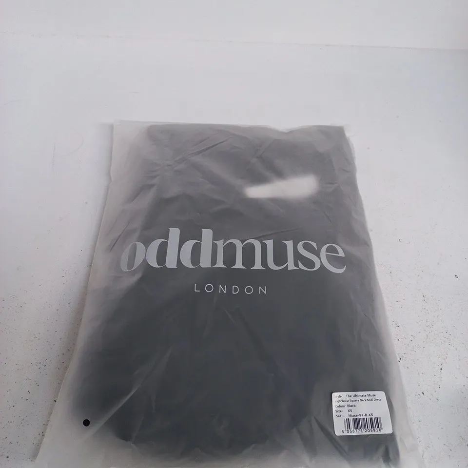 ODDMUSE LONDON THE ULTIMATE MUSE HIGH WAIST SQUARE NECK MIDI DRESS – SIZE XS