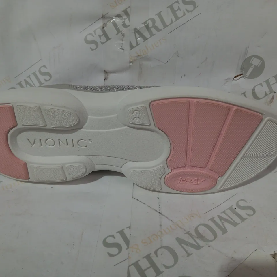 BOXED PAIR OF VIONIC KALLIE BALRNA IN GREY UK SIZE 6