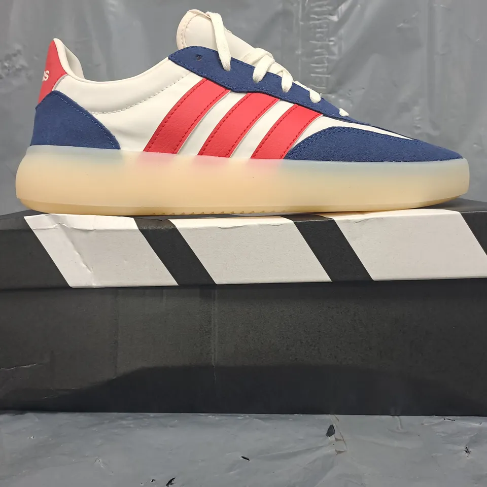 BOXED PAIR OF ADIDAS BARREDA DECODE TRAINERS IN WHITE/BLUE/RED SIZE UK 9