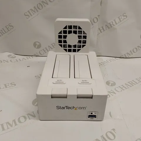 BOXED USB 3.0 DUAL 2.5/3.5IN SATA HDD DOCK WITH HUB AND FAN (1 BOX)
