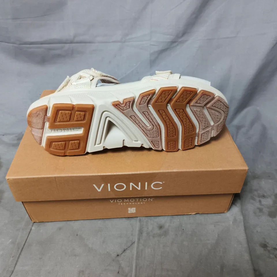 VIONIC WOMEN'S BEIGE SANDALS WITH VELCRO STRAPS UK SIZE 6