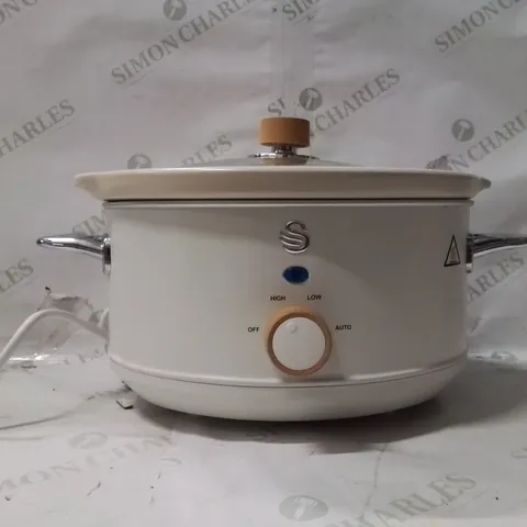SWAN SLOW COOKER WHITE