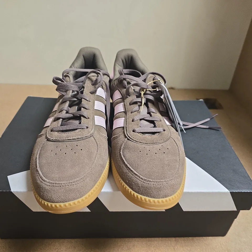 BOXED PAIR OF ADIDAS BREAKNET SLEEK TRAINERS – BROWN SUEDE WITH PINK STRIPES, UK 9.5