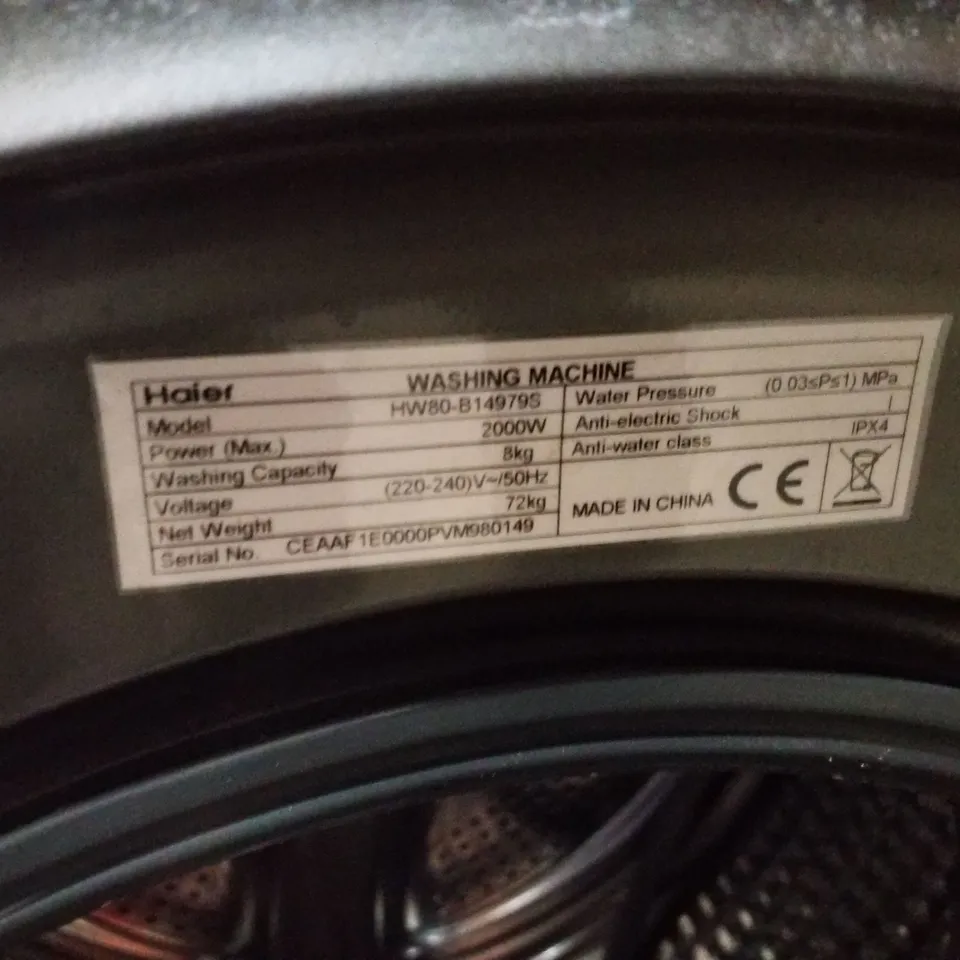 HAIER FREESTANDING WASHING MACHINE 9KG GRAPHITE