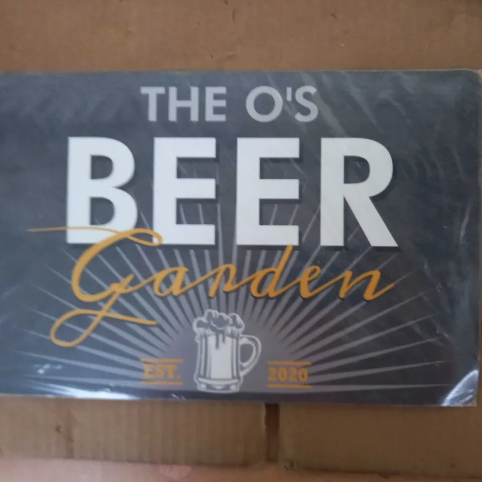 PERSONALISED "BEER GARDEN" METAL PLAQUE RRP £16.99