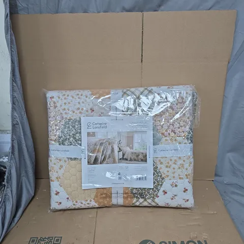 CATHERINE LANSFIELD FLORAL PATCHWORK QUILTED BEDSPREAD 230X230 CM