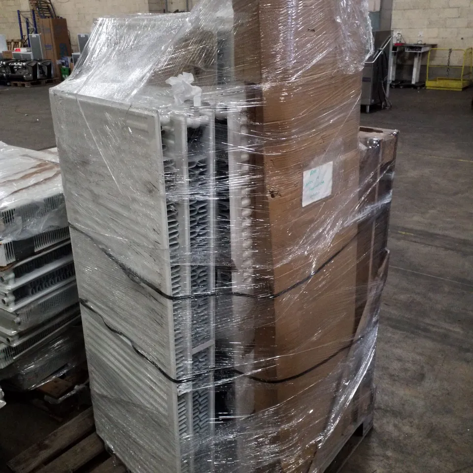 PALLET CONTAINING APPROXIMATELY 13 HOUSEHOLD RADIATORS