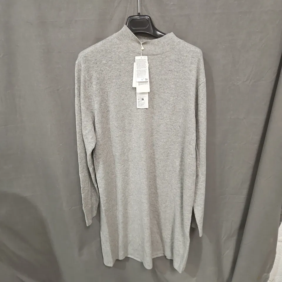 UNIQLO WOMEN CASHMERE KNIT DRESS – GREY, XL