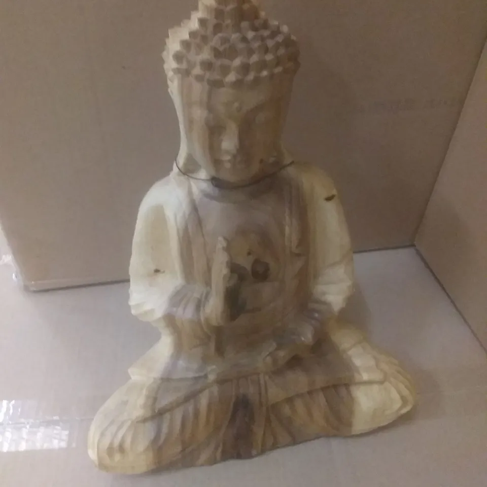 BRAND NEW BOXED x6 WOODEN BUDDHA 