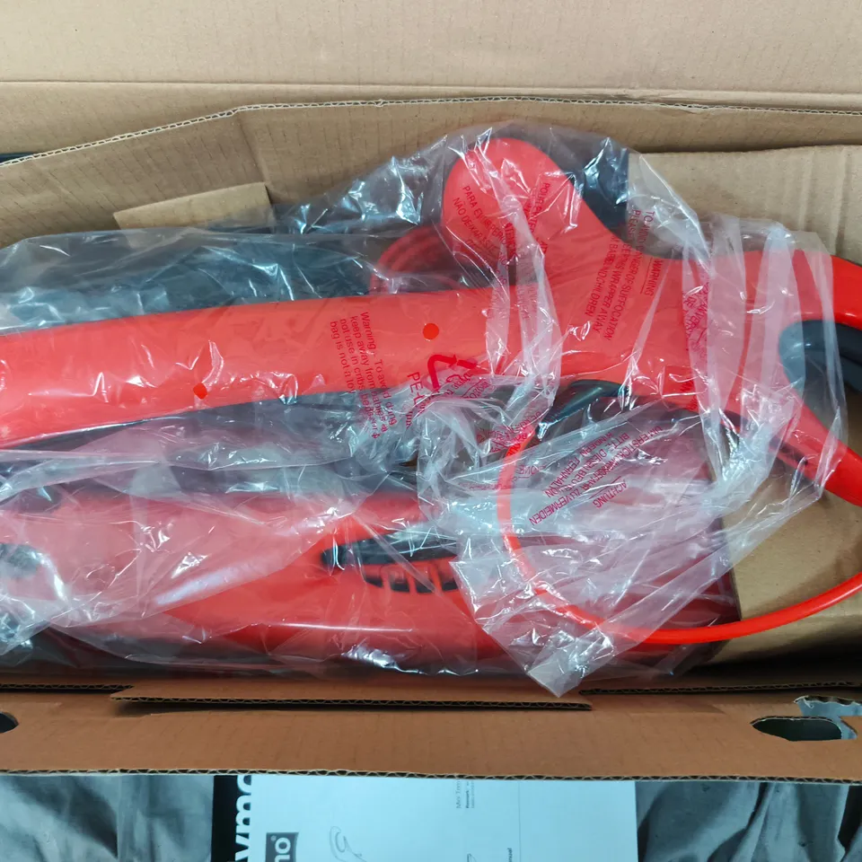 BOXED FLYMO CONTOUR XT TRIMMER AND EDGER