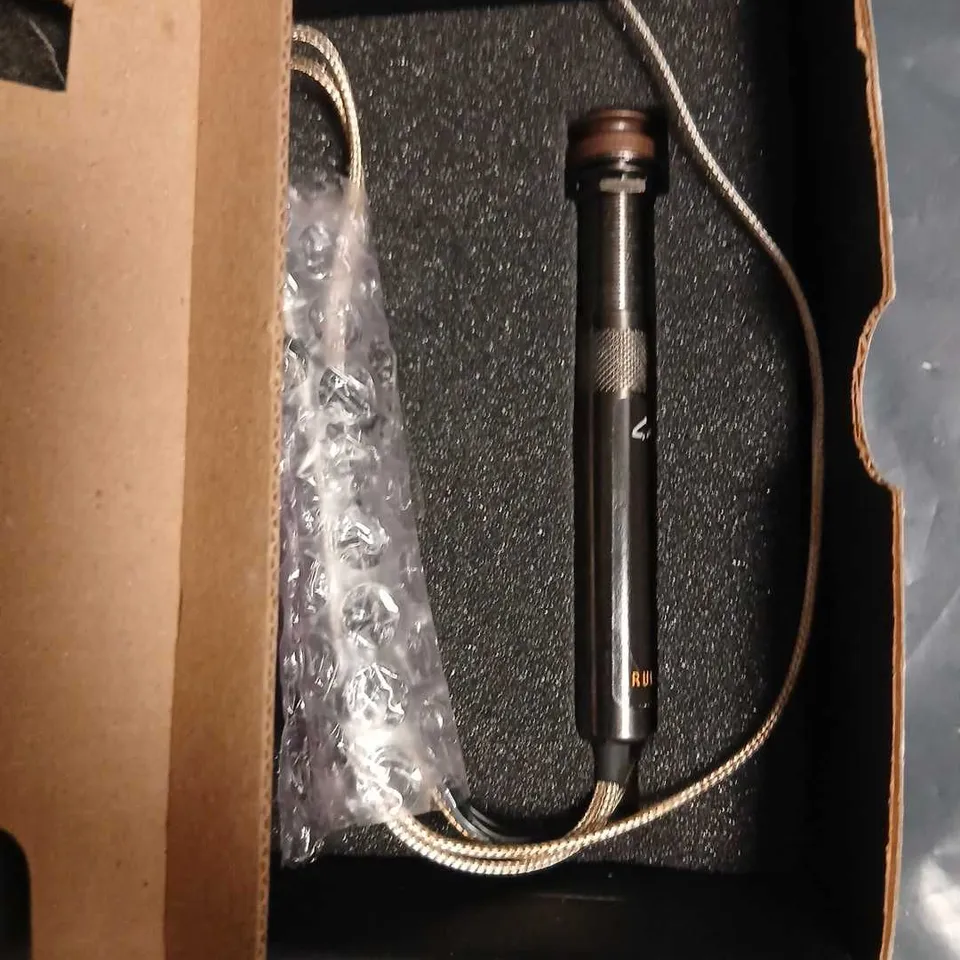 LR BAGGS ELEMENT ACTIVE SYSTEM UNDERSADDLE PICKUP WITH ENDPIN PREAMP – BOXED