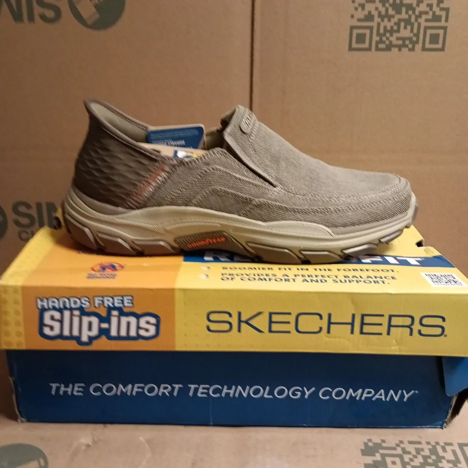 SKECHERS HANDS FREE SLIP-INS SLIP-ON SHOES – UK 9 (EU 43) MEN'S