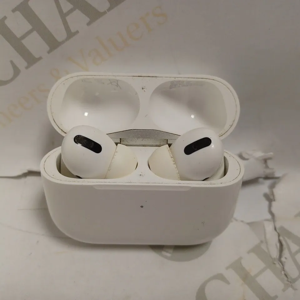 APPLE AIRPODS PRO 2ND GENERATION - WHITE
