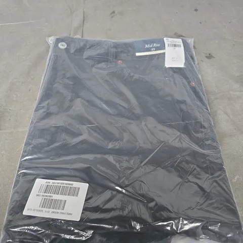 ABERCROMBIR & FITCH MID RISE DENIM JEANS SIZE 33