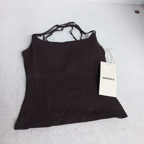 ADANOLA ULTIMATE CROSS BACK TOP – COFFEE BEAN (WOMEN) - L