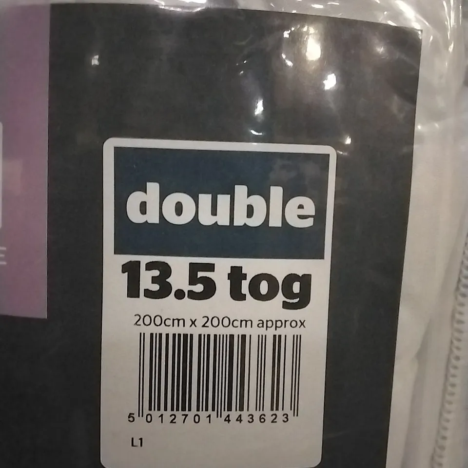 BAGGED SILENTNIGHT LUXURY HOTEL COLLECTION 13.5 TOG DUVET