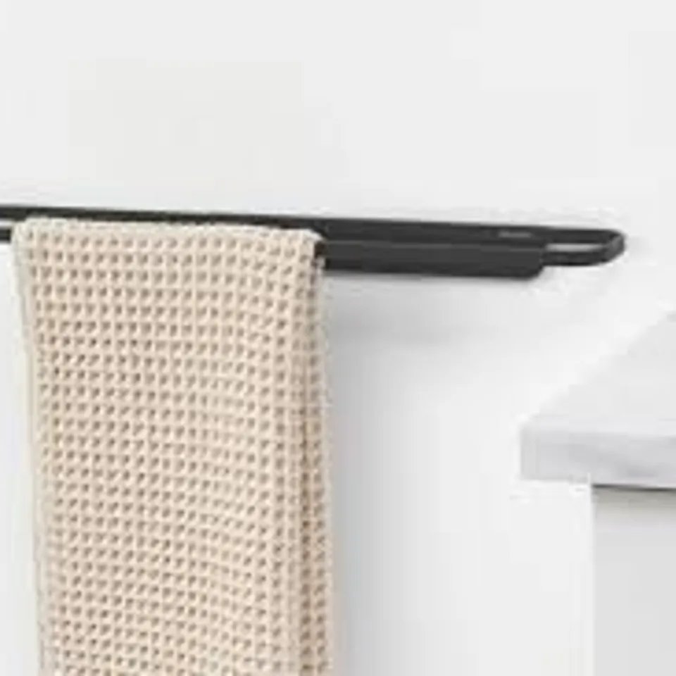 BOXED BRABANTIA MINDSET TOWEL RAIL