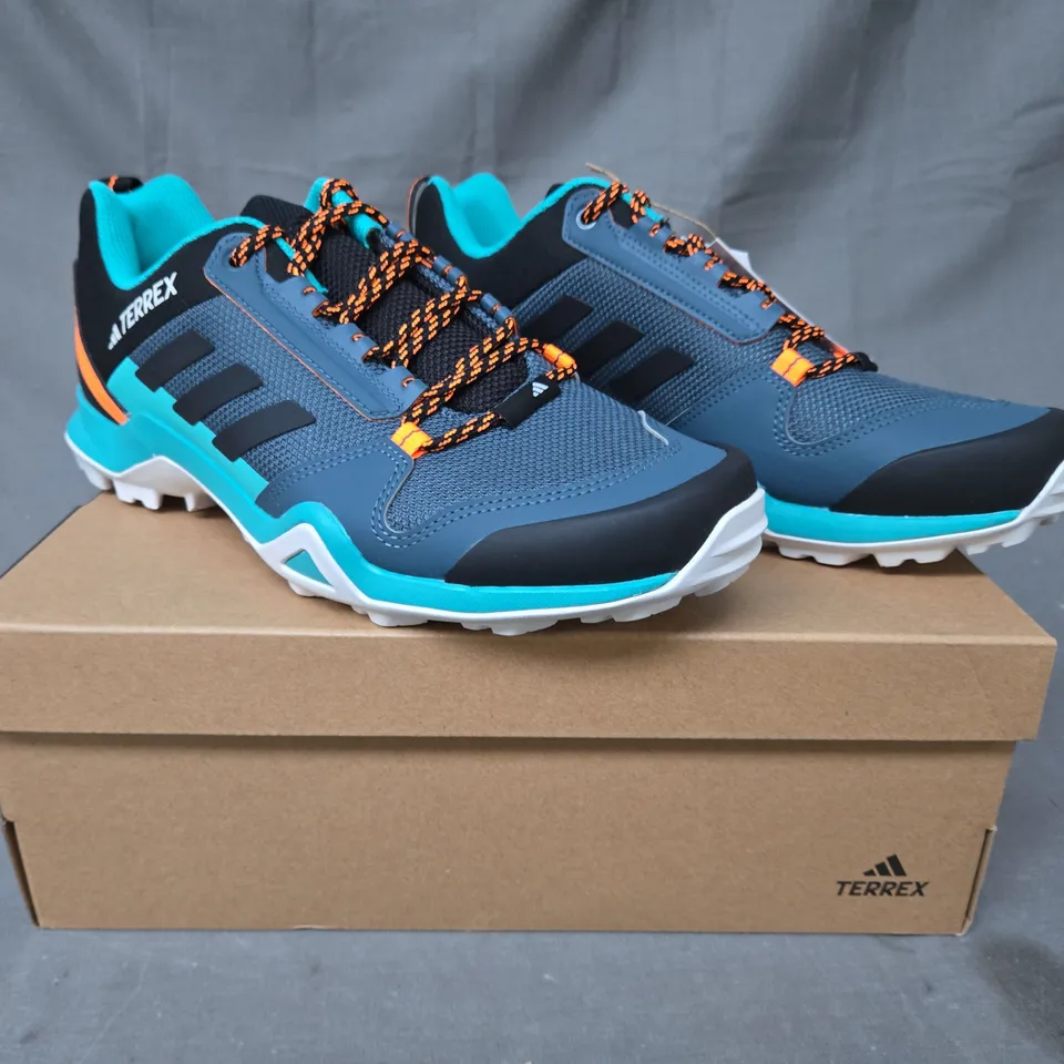 BOXED PAIR OF ADIDAS TERREX AX3 SHOES IN MULTICOLOUR UK SIZE 9