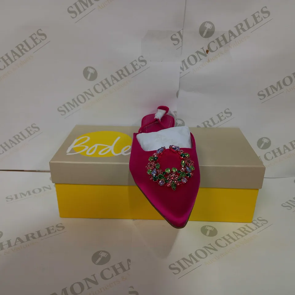 BODEN PINK WOMENS SLIP ONS - EU 40