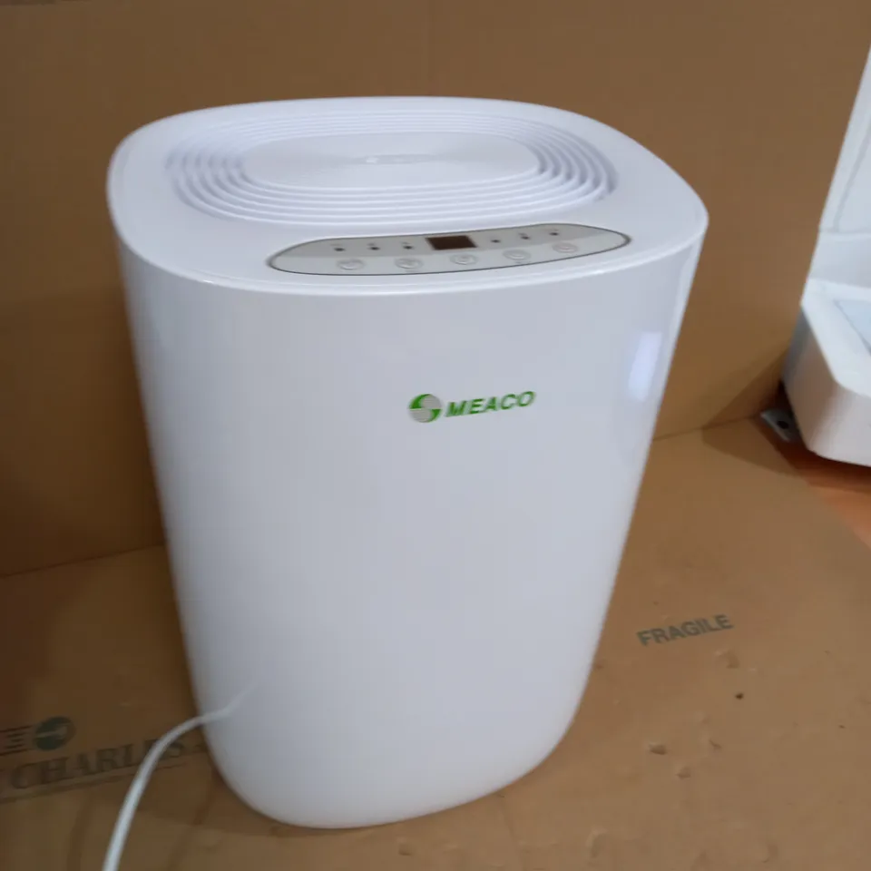 MEACO AIR DEHUMDIFER 