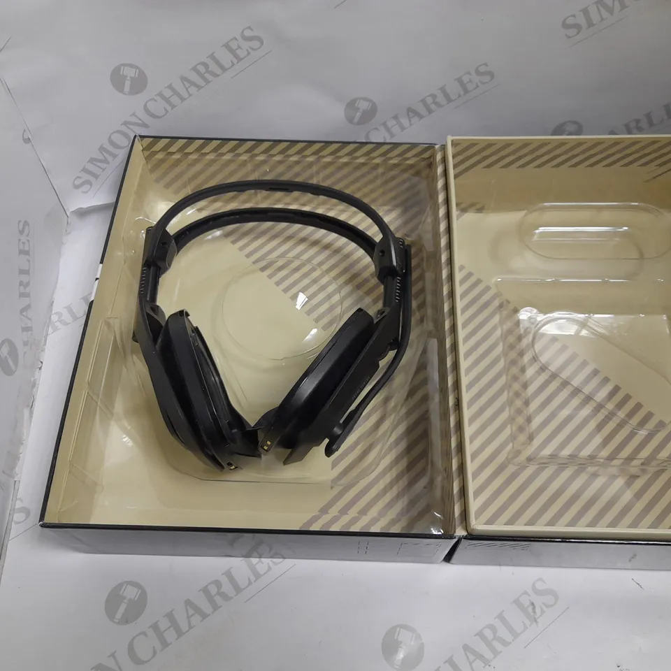 ASTRO GAMING A50 WIRELESS GAMING HEADSET