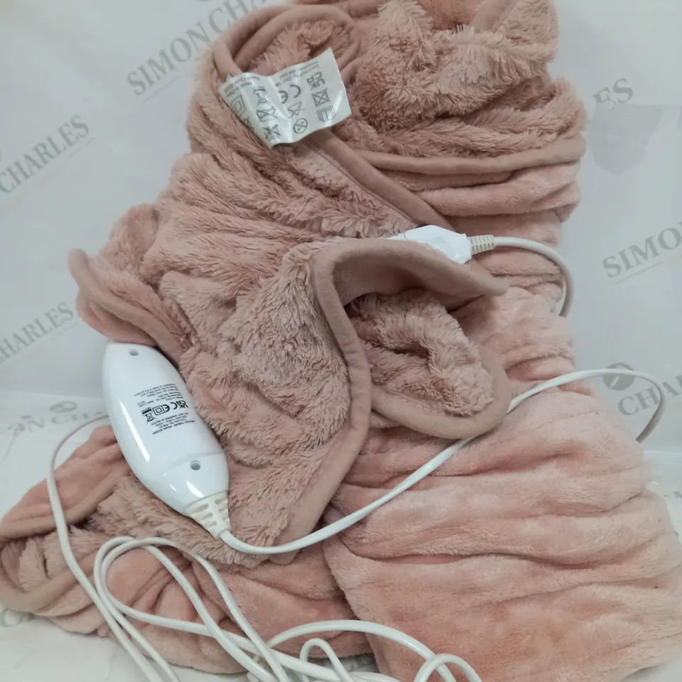 COZEE HOME VELVETSOFT HEATED THROW IN PINK