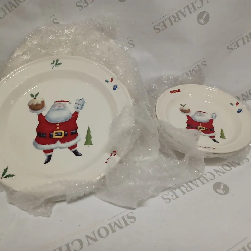 CHRISTMAS THEMED DINING SET, INCLUDES 4 DINING PLATES & 3 X SIDE PLATES - COLLECTION ONLY
