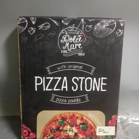 BOXED DOLCE MARE PIZZA STONE WITH PADDLE