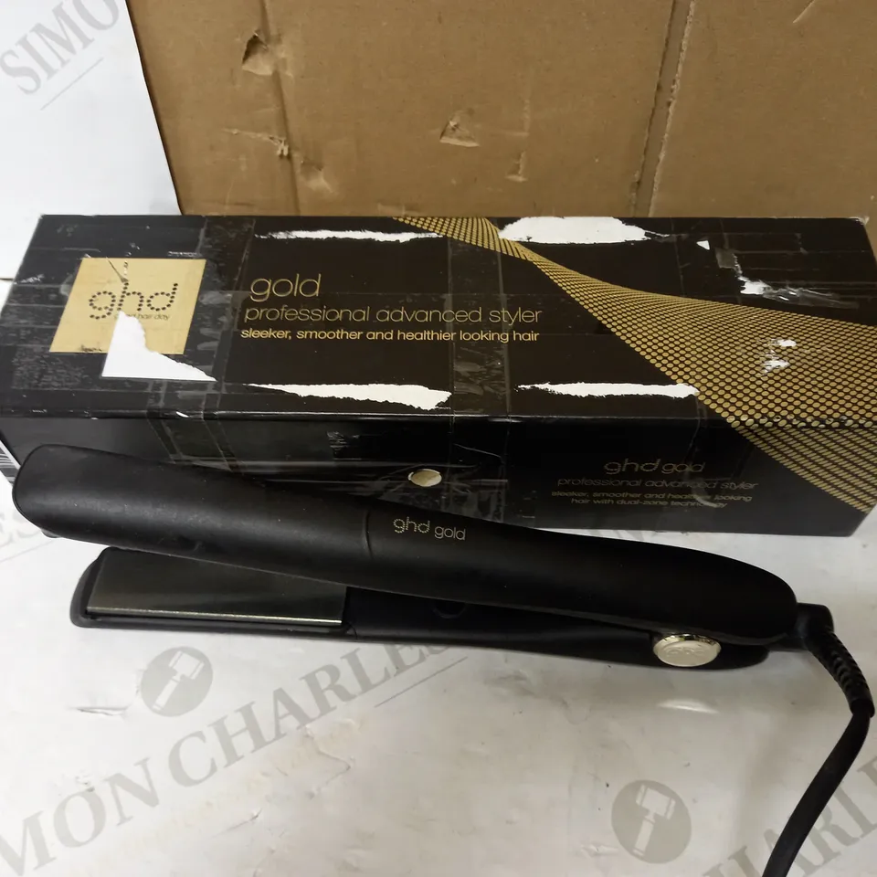 GHD GOLD STYLER PROFESSIONAL HAIR STRAIGHTENERS 
