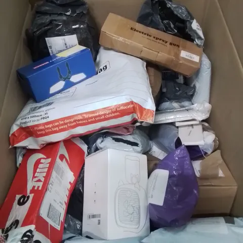 BOX CONTAINING LARGE AMOUNT OF MIXED CUSTOMER RETURNS 