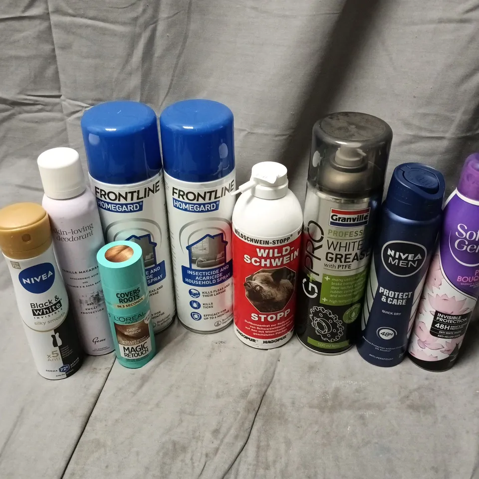 APPROXIMATELY 20 ASSORTED AEROSOLS TO INCLUDE NIVEA PROTECT & CARE, GRANVILLE WHITE GREASE, FRONTLINE HOMEGUARD, ETC - COLLECTION ONLY
