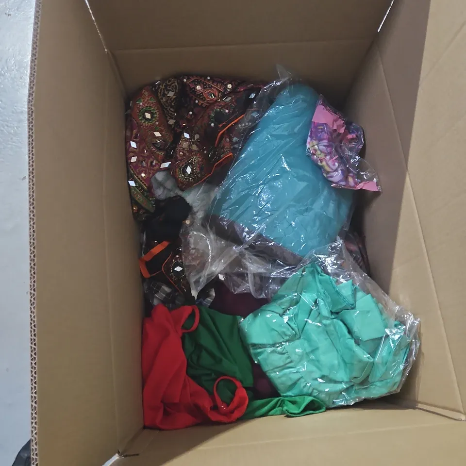 BOX OF APPROXIMATELY 25 ASSORTED CLOTHING ITEMS INCLUDING BEIGE PADDED COST , NIKE FOOTBALL SHORTS AND BLUE PADDED COAT 