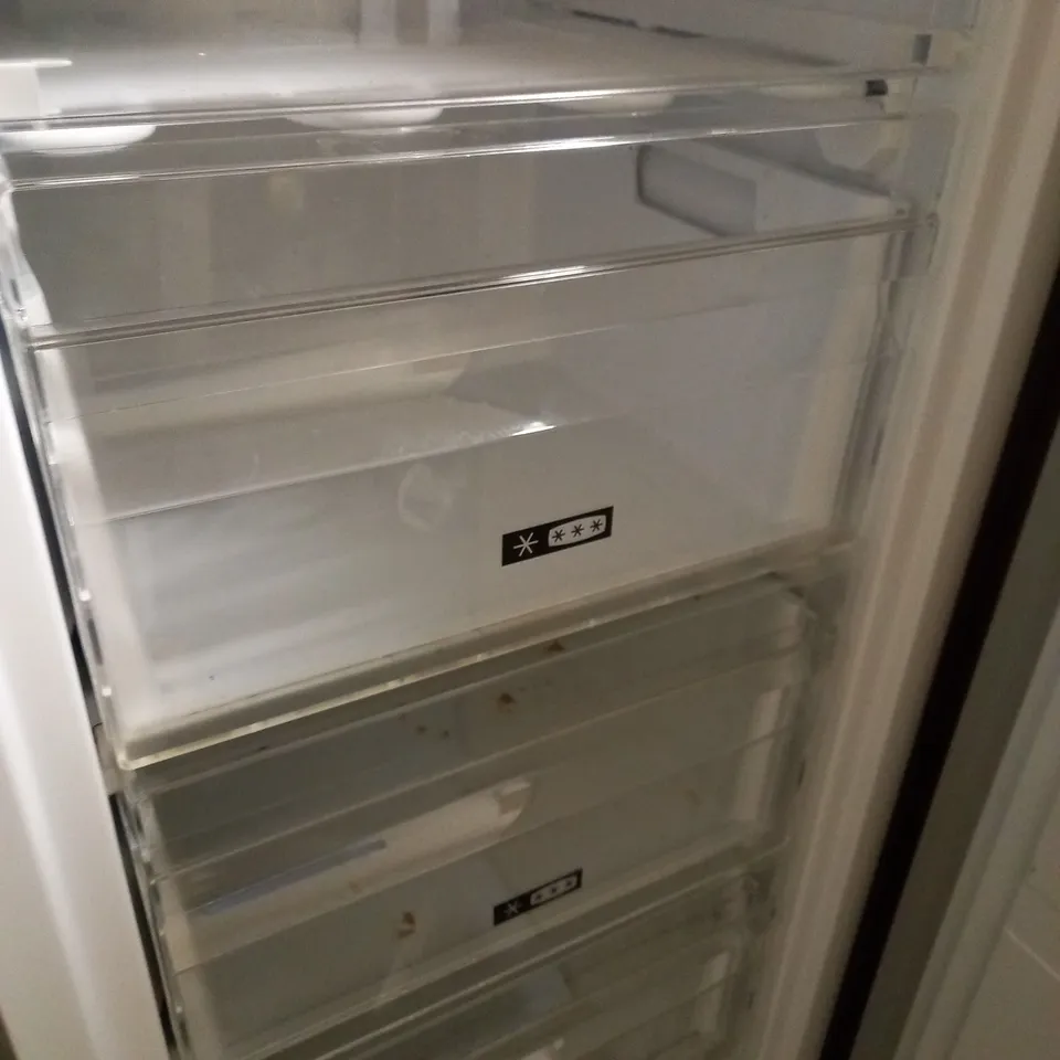RUSSELL HOBBS RH55FZ142SS FREESTANDING STAINLESS STEEL EFFECT FREEZER