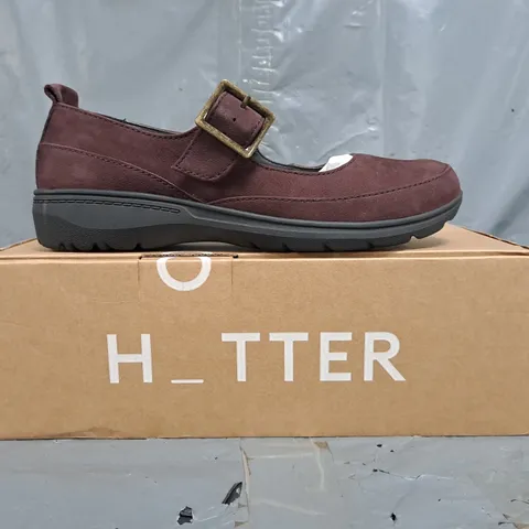 BOXED PAIR OF HOTTER SHOES IN WINE SIZE UK 4