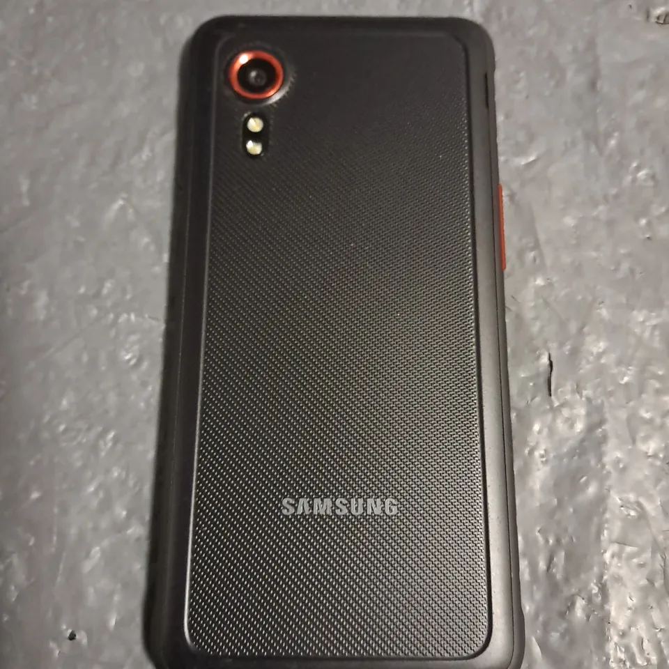 UNBOXED SAMSUNG GALAXY XCOVER 5 MOBILE PHONE