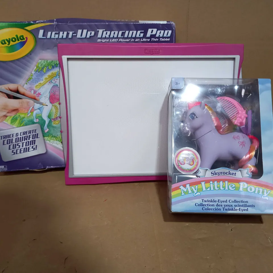 MY LITTLE PONY SKYROCKET TOY + CRAYOLA LIGHT UP TRACING PAD RRP £56.99