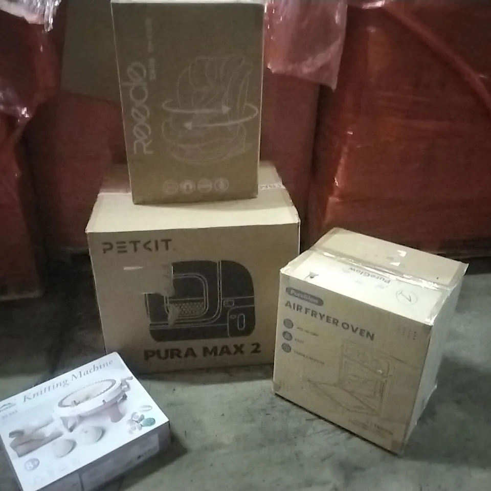 PALLET OF HOUSEHOLD ITEMS TO INCLUDE KNITTING MACHINE, BOOSTER SEAT, AIR FRYER OVEN,PETKIT PURA MAX 2 AND OTHER ASSORTED ITEMS...